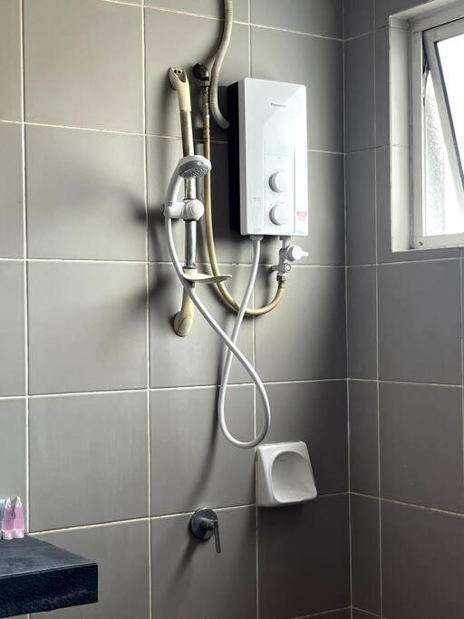 Homestay Ttdi Adina 710 Shah Alam,Sek 13,Msu,3Bedroooms Ngoại thất bức ảnh