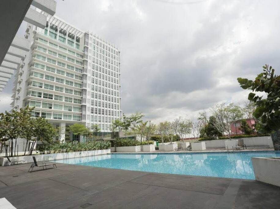 Homestay Ttdi Adina 710 Shah Alam,Sek 13,Msu,3Bedroooms Ngoại thất bức ảnh